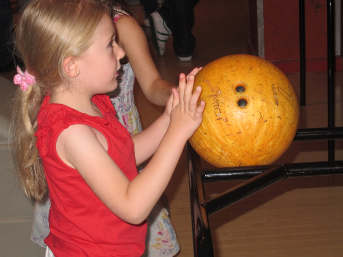 2012_jul_bowling_mia23