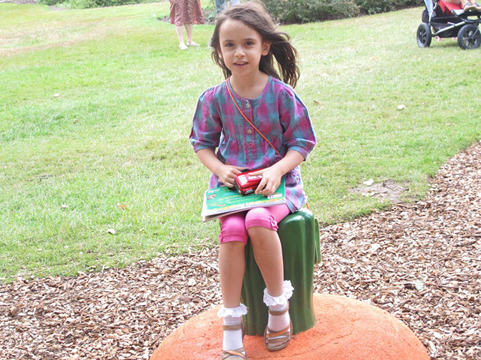 2013_jul_kew_myla10