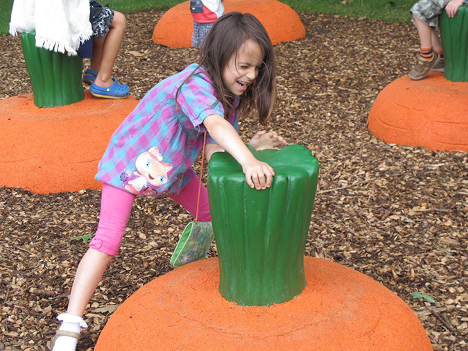 2013_jul_kew_myla11