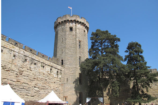 warwick_castle_01