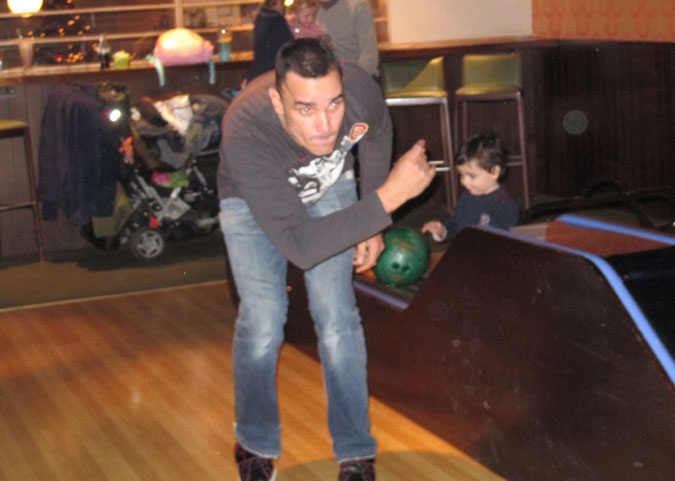 thanksgiving_bowling_28